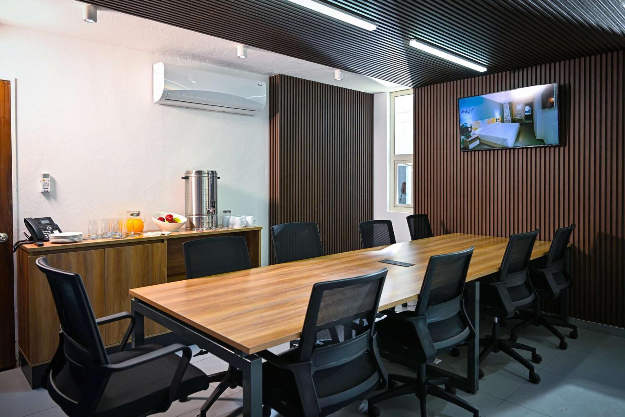 Vista Express Guadalajara Expo Surestay Collection By BW 사포판 외부 사진